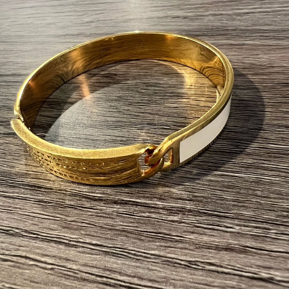 Marc Jacobs bangle bracelet